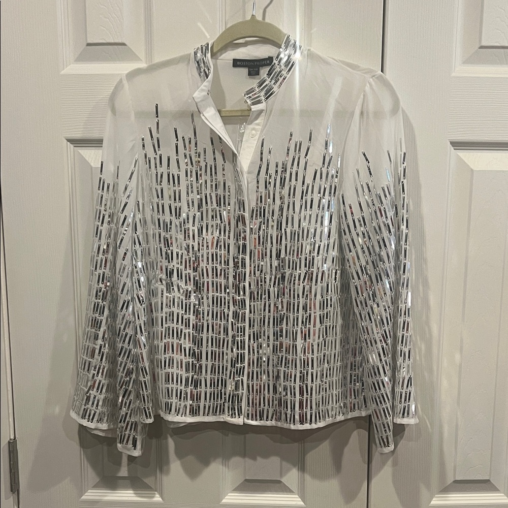 NWT-Boston Proper White Blouse with Silver Accents - Picture 1 of 13